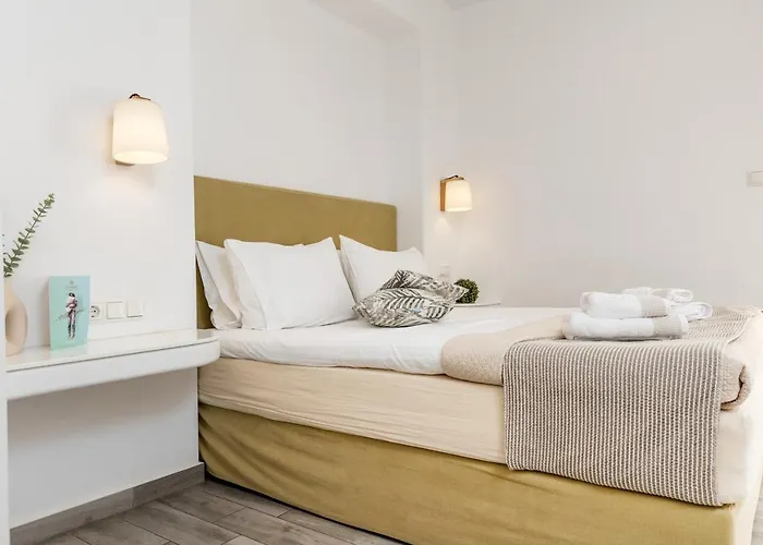 Отель Korali Naxos City