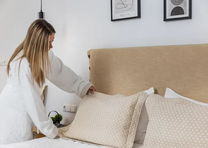 Отель Korali 2*