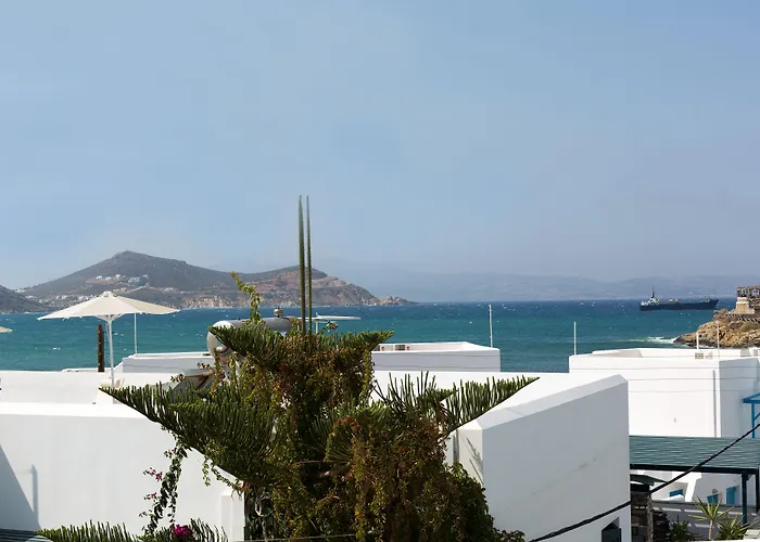 Отель Korali 2*