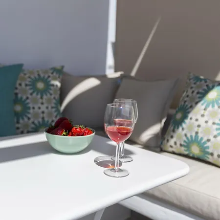 Отель Korali Naxos City